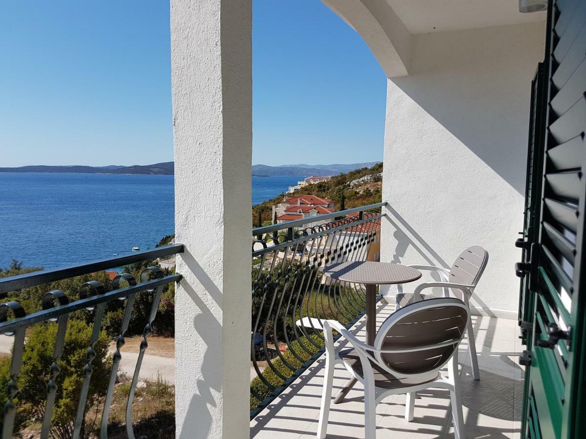 Villa Berg Maslinica Kültér fotó
